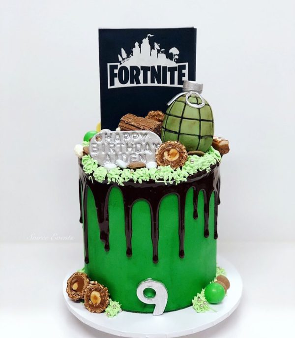 Fortnite Drip Cake – Soiree